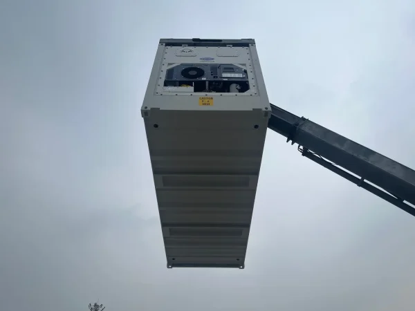 20′ High Cube Reefer Container mit versenkter Butcher-Tür – Bild 2