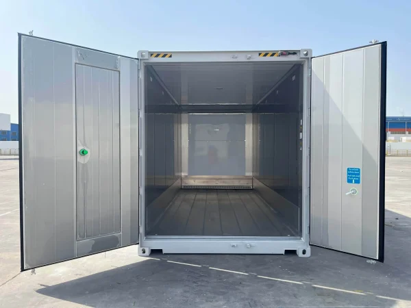 20 Fuß High Cube Kühlcontainer mit Personaltür – Bild 3