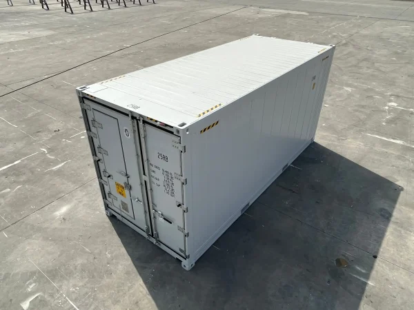 20 Fuß High Cube Kühlcontainer mit Personaltür – Bild 20