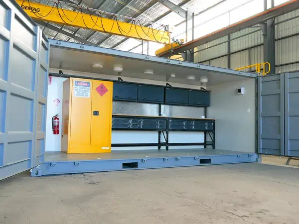 20′ Werkstattcontainer mit Seitenöffnung – Bild 9