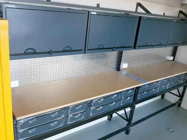 20′ Werkstattcontainer mit Seitenöffnung – Bild 12